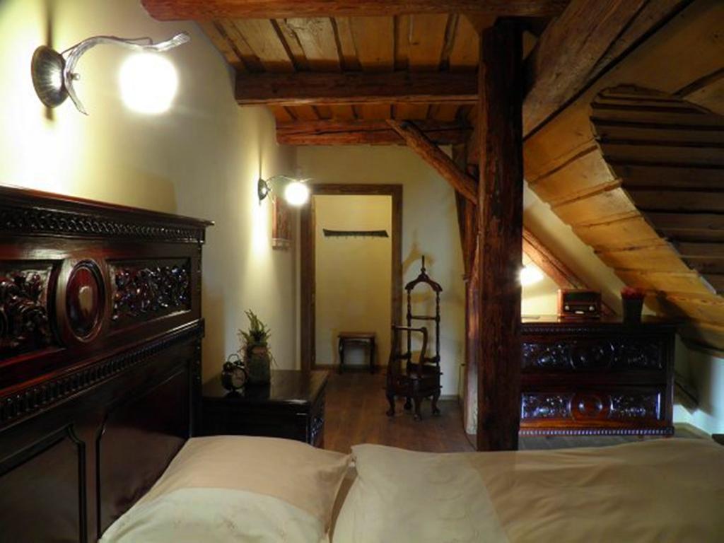 Dvur Olsiny -Hotel And Horse-Riding Karvina Room photo